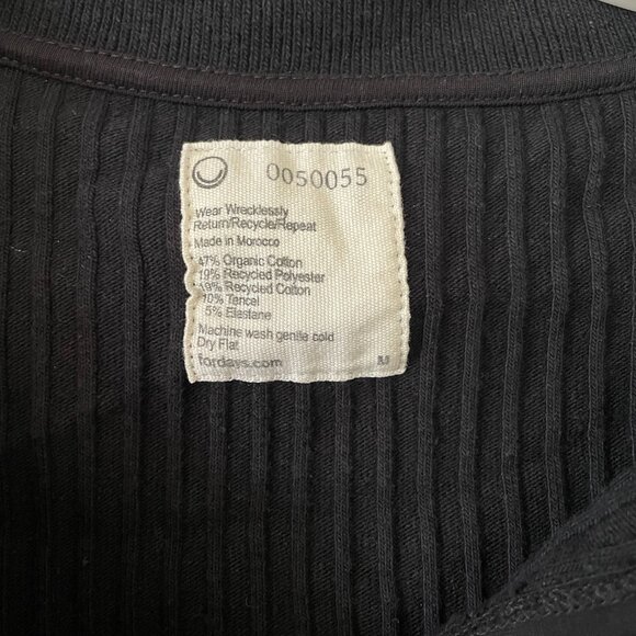 For Days Cropped Collared Top - Picture 2 of 3